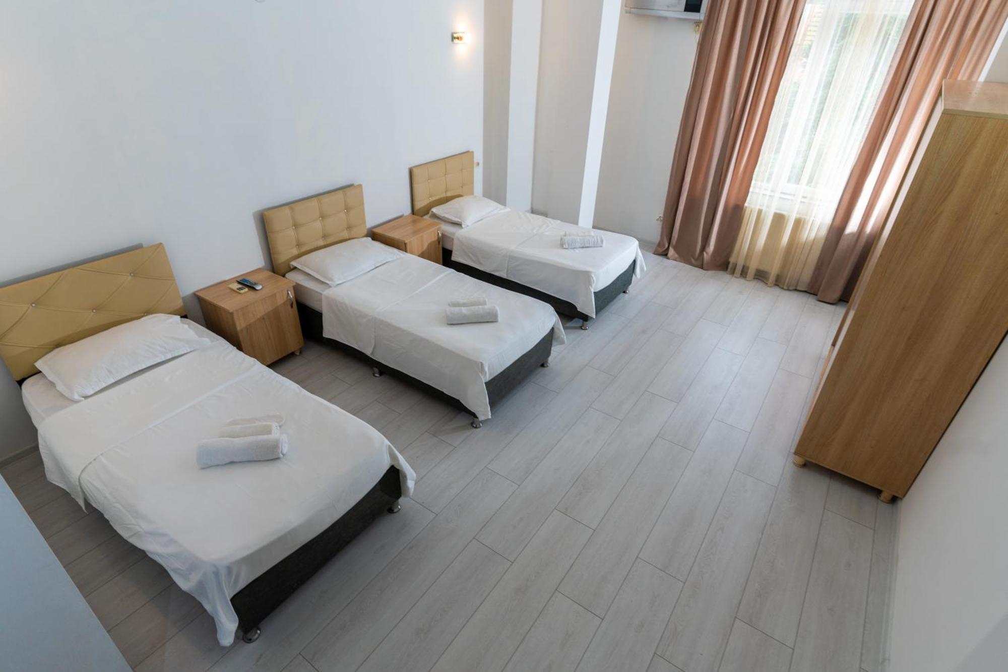 Hotel Ponto Vechio Batumi Exterior photo
